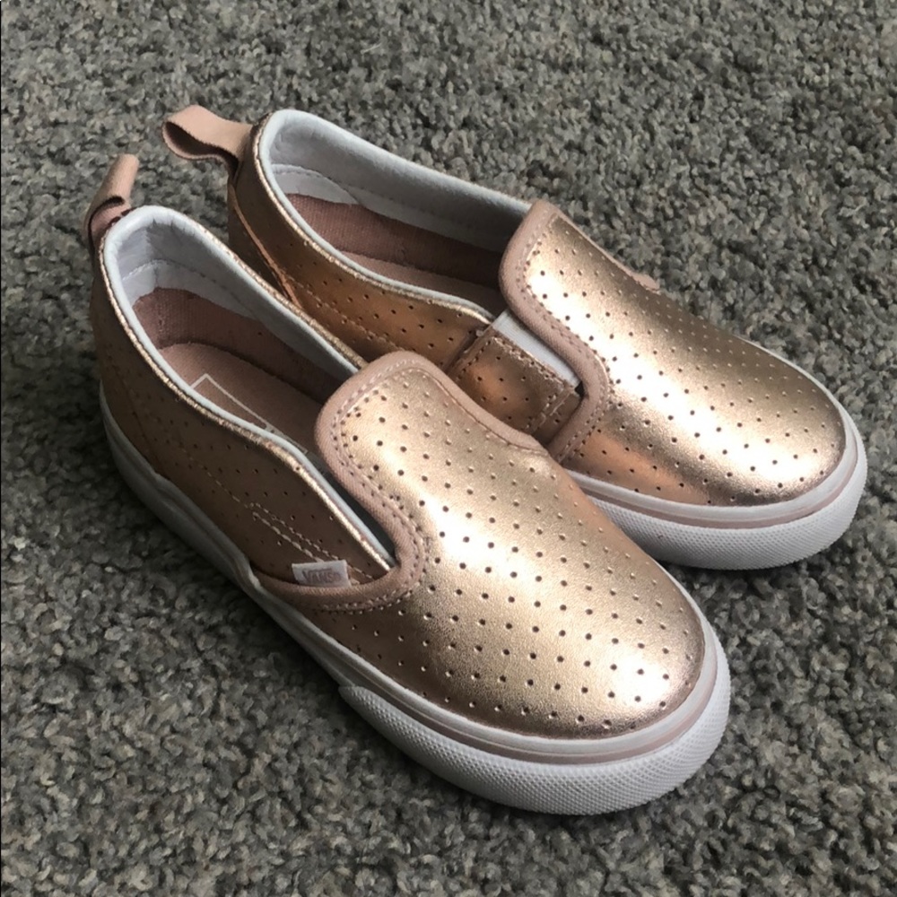 TODDLER Rose Gold Slide On Vans size 9